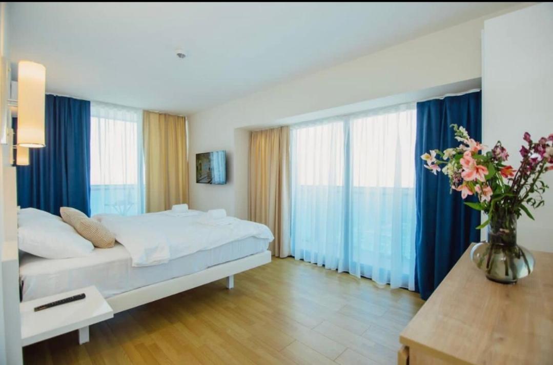 Lamar Hotel 巴统 客房 照片