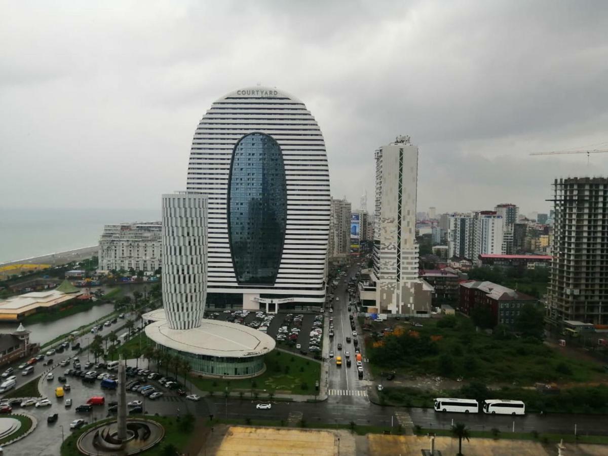 Lamar Hotel 巴统 外观 照片